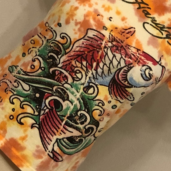 Ed Hardy Tee T-shirt Tie-Dye Koi Fish/Geisha Graphic Short Sleeve Top Small - Picture 8 of 8